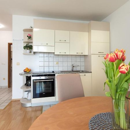 Apartment Filip Krk Town Kültér fotó