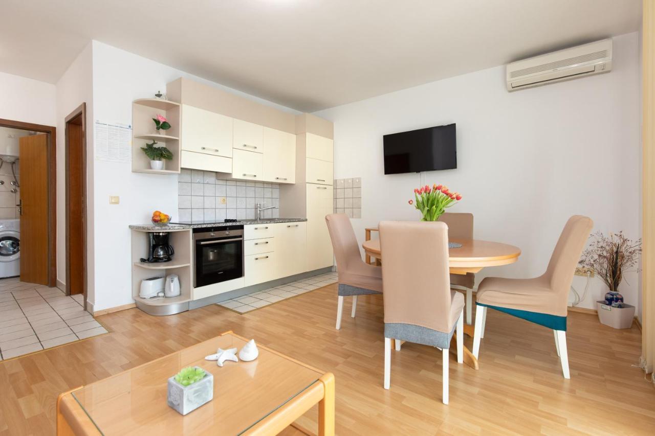 Apartment Filip Krk Town Kültér fotó